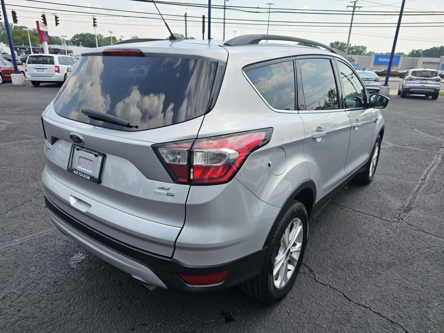 2018 SILVER FORD ESCAPE SE (1FMCU9GD4JU) , located at 5744 Central Avenue, Toledo, OH, 43615, (419) 724-0130, 41.676781, -83.682137 - Photo#8