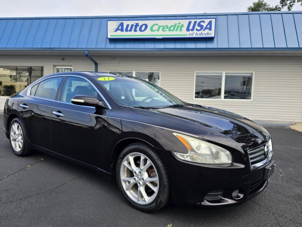 photo of 2014 Nissan MAXIMA S; SV