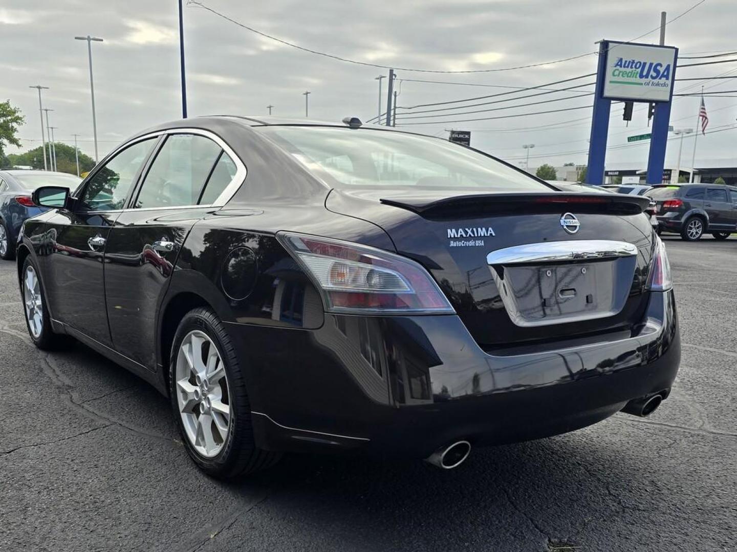 2014 BLACK NISSAN MAXIMA S; SV (1N4AA5AP2EC) , located at 5744 Central Avenue, Toledo, OH, 43615, (419) 724-0130, 41.676781, -83.682137 - Photo#2