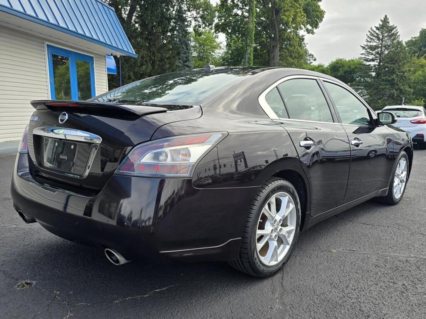 2014 BLACK NISSAN MAXIMA S; SV (1N4AA5AP2EC) , located at 5744 Central Avenue, Toledo, OH, 43615, (419) 724-0130, 41.676781, -83.682137 - Photo#3