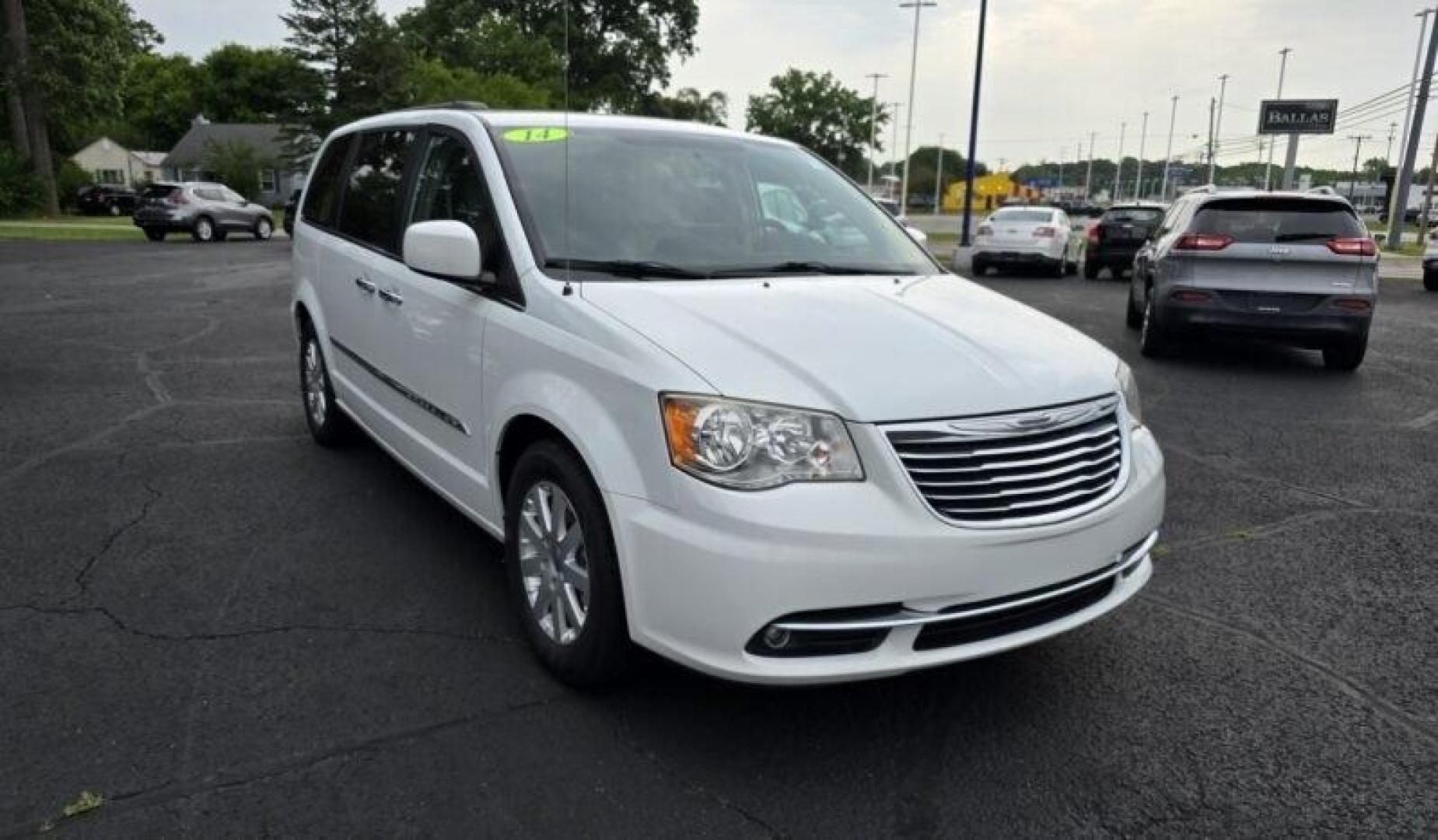 2014 WHITE CHRYSLER TOWN and COUNTRY TOURI (2C4RC1BG7ER) , located at 5744 Central Avenue, Toledo, OH, 43615, (419) 724-0130, 41.676781, -83.682137 - Photo#0