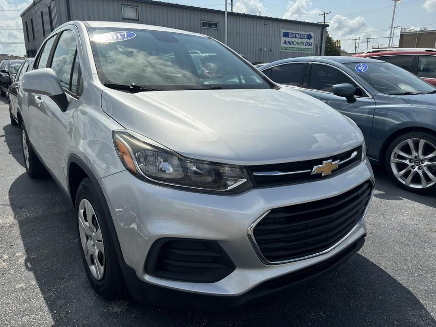 2017 GRAY CHEVROLET TRAX LS (KL7CJKSB3HB) , located at 100 West Coliseum Boulevard, Fort Wayne, IN, 46805, (260) 471-0567, 41.118340, -85.141014 - Photo#0