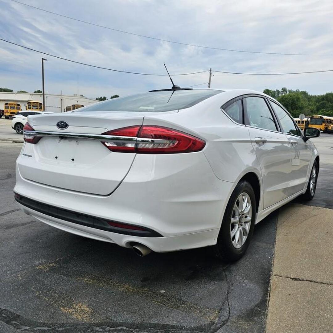 2018 WHITE FORD FUSION S S (3FA6P0G71JR) , located at 502 South Main Street, Columbia City, IN, 46725, (260) 244-4645, 41.151382, -85.490578 - Photo#2