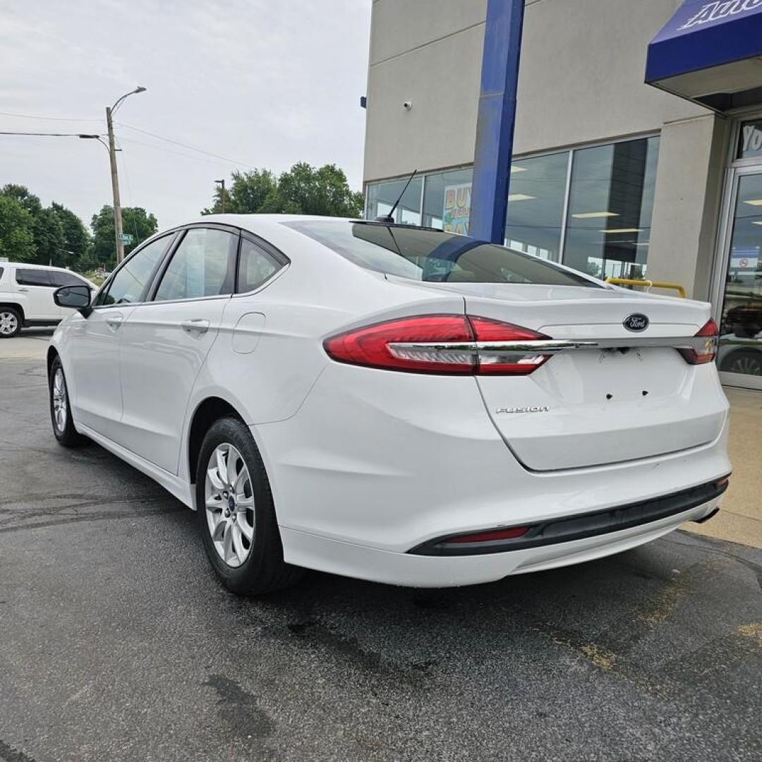 2018 WHITE FORD FUSION S S (3FA6P0G71JR) , located at 502 South Main Street, Columbia City, IN, 46725, (260) 244-4645, 41.151382, -85.490578 - Photo#3