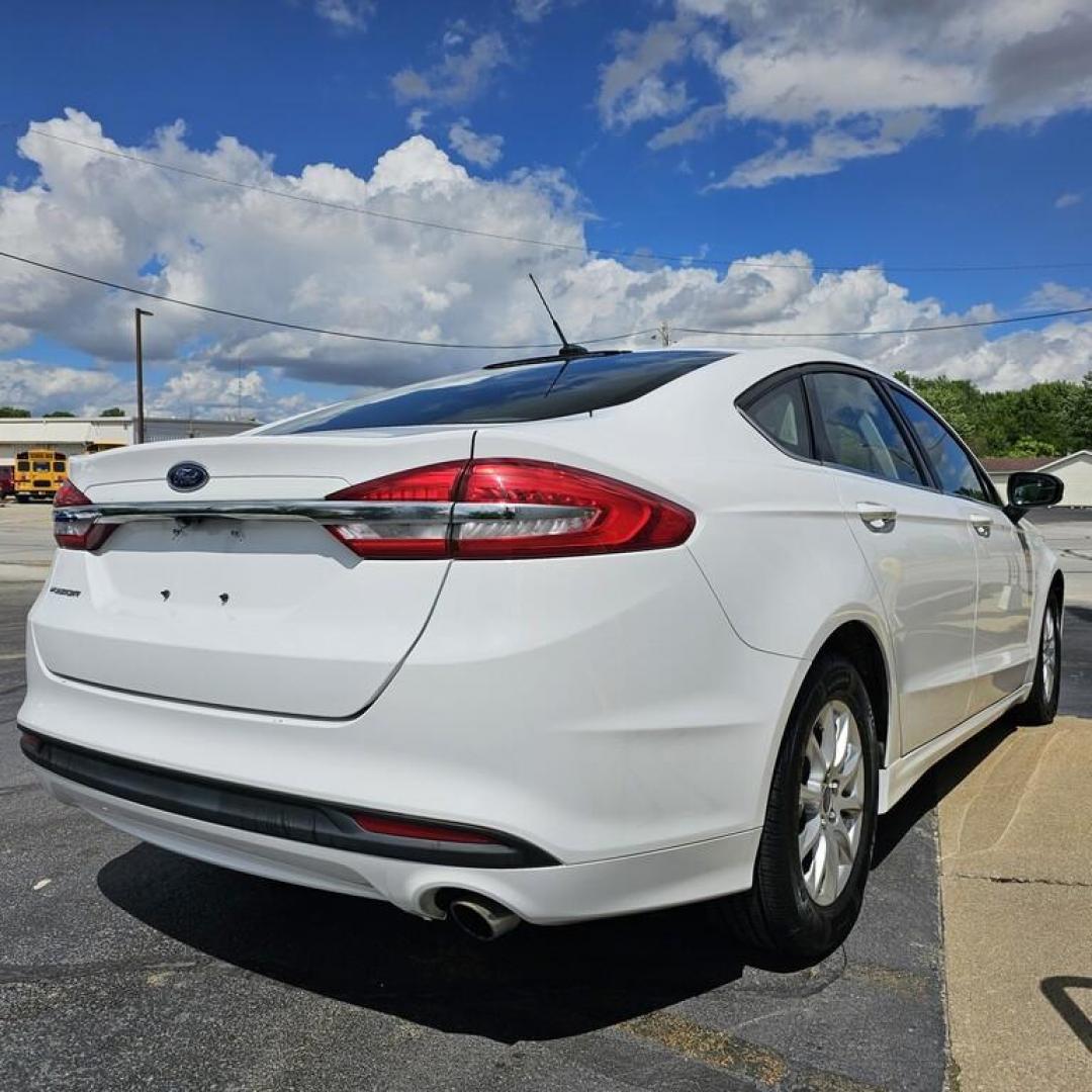 2017 WHITE FORD FUSION S S (3FA6P0G77HR) with an 2.5L I-4 engine, 6 speed AT transmission, located at 502 South Main Street, Columbia City, IN, 46725, (260) 244-4645, 41.151382, -85.490578 - Photo#2