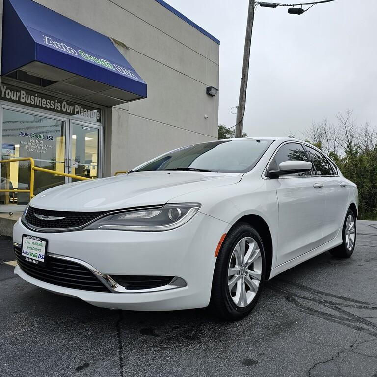 photo of 2015 Chrysler 200