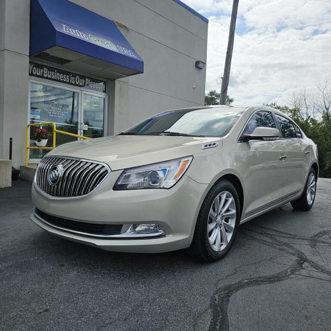 2014 GOLD BUICK LACROSSE (1G4GB5G31EF) with an 3.6L V-6 engine, 6 speed AT transmission, located at 502 South Main Street, Columbia City, IN, 46725, (260) 244-4645, 41.151382, -85.490578 - Photo#0