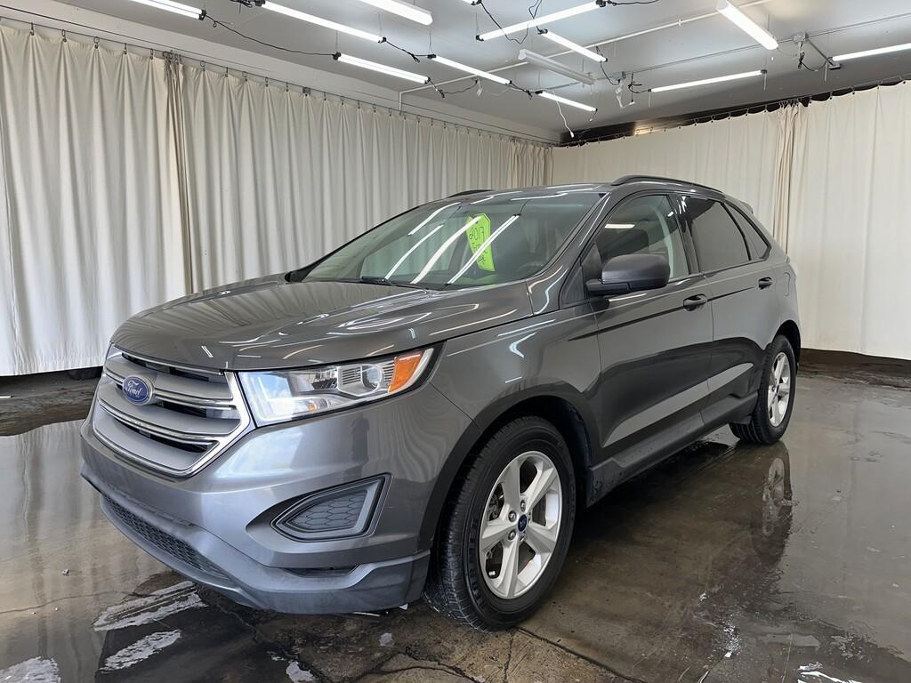 photo of 2017 Ford EDGE SE