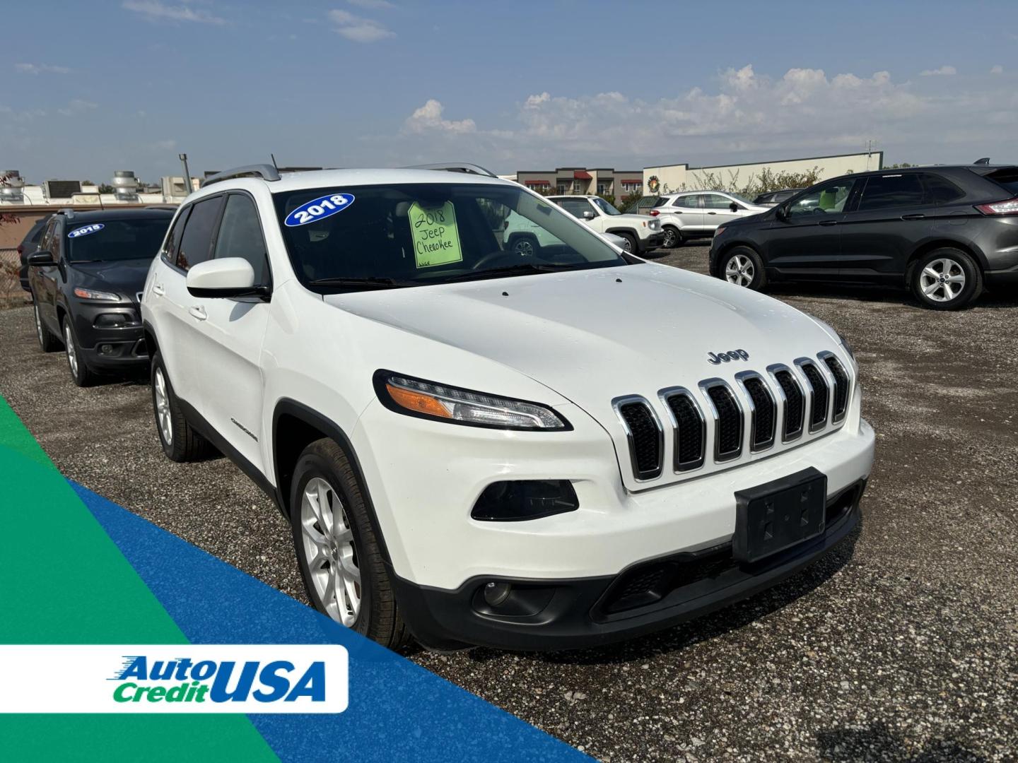 2018 WHITE Jeep CHEROKEE LATITUDE (1C4PJLCB8JD) with an Other engine, located at 100 West Coliseum Boulevard, Fort Wayne, IN, 46805, (260) 471-0567, 41.118340, -85.141014 - 2018 Jeep CHEROKEE LATITUDE - Photo#0