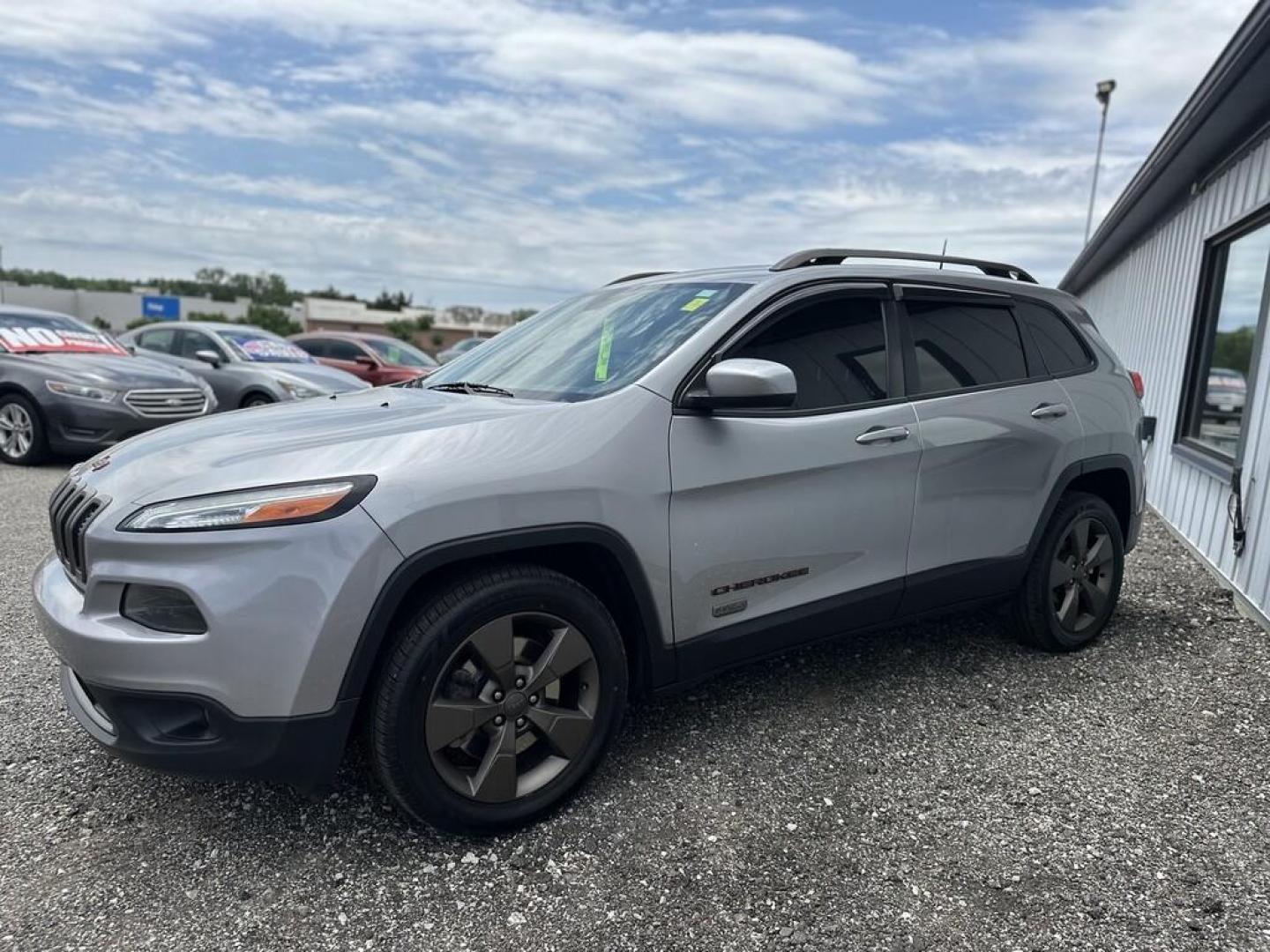 2016 GRAY JEEP CHEROKEE LATITUDE (1C4PJLCB9GW) , located at 15 Petro Dr, Warsaw, IN, 46582, (574) 306-0055, 41.273563, -85.857544 - Photo#1