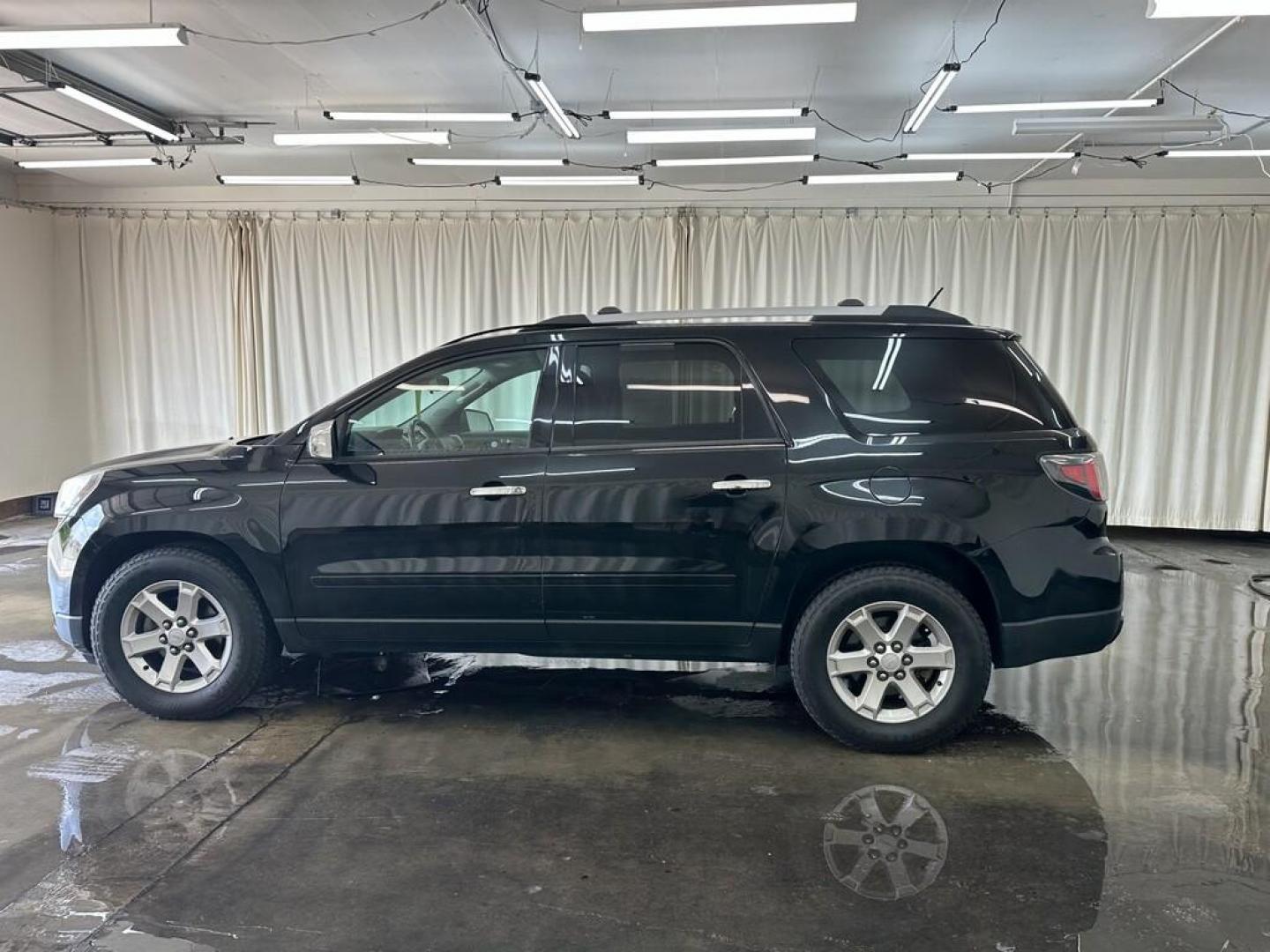 2016 BLACK GMC ACADIA SLE1 (1GKKVNEDXGJ) , located at 15 Petro Dr, Warsaw, IN, 46582, (574) 306-0055, 41.273563, -85.857544 - Photo#0