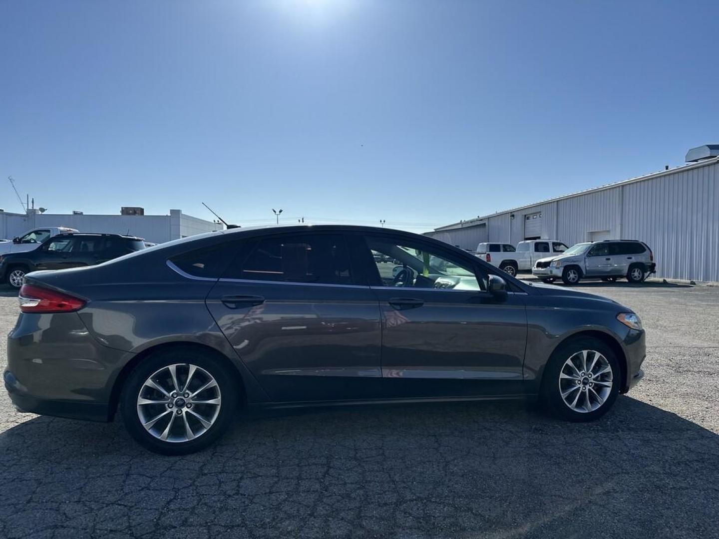 2017 GRAY FORD FUSION SE (3FA6P0HD4HR) , located at 15 Petro Dr, Warsaw, IN, 46582, (574) 306-0055, 41.273563, -85.857544 - Photo#3