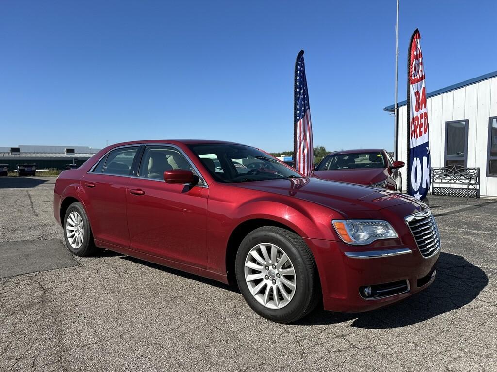 photo of 2014 Chrysler 300 TOURING